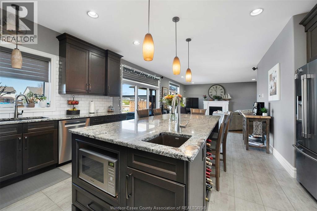 Photo 39 of 202 Summer Street, Lakeshore ON