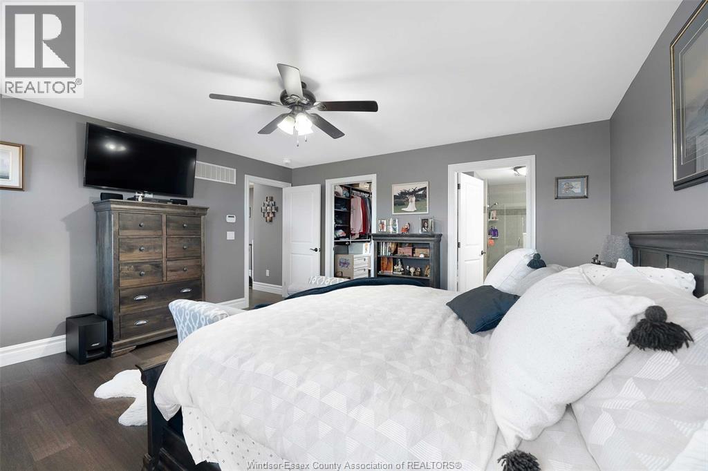 Photo 14 of 202 Summer Street, Lakeshore ON