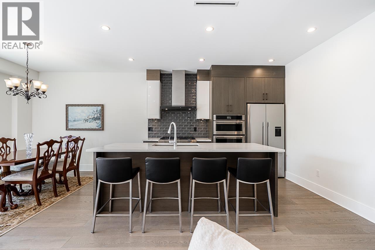 Photo 4 of 12222 Shinde Street, Richmond BC