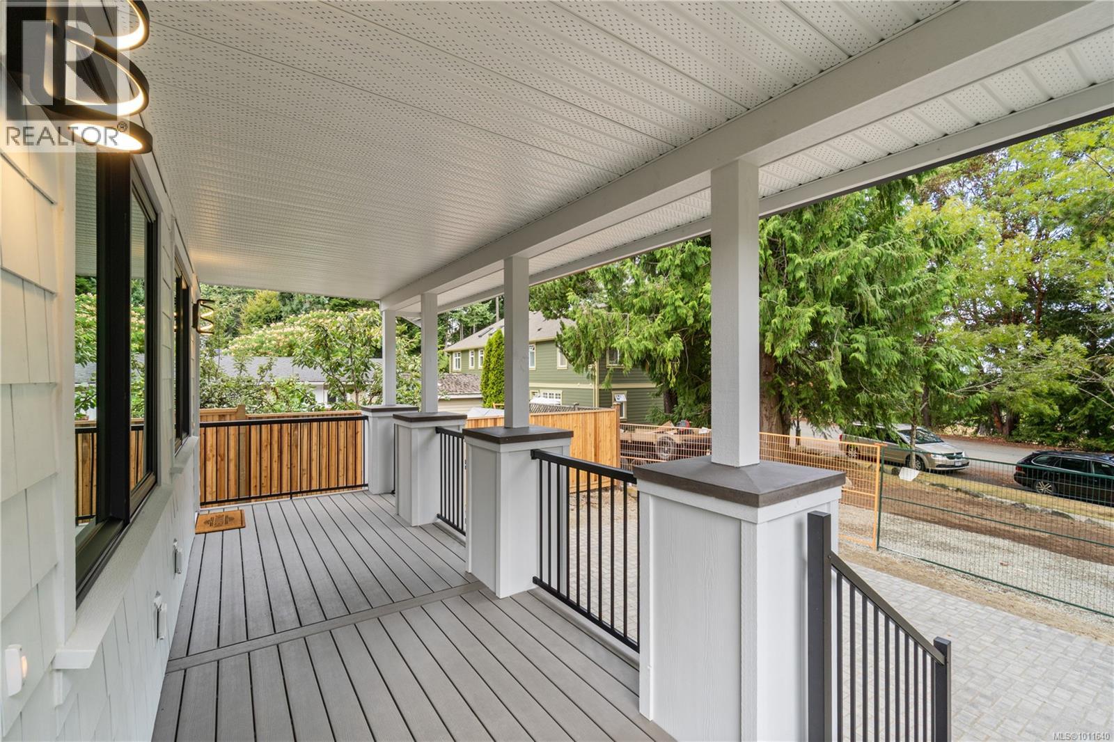 Photo 11 of D 149 First Ave W, Qualicum Beach BC