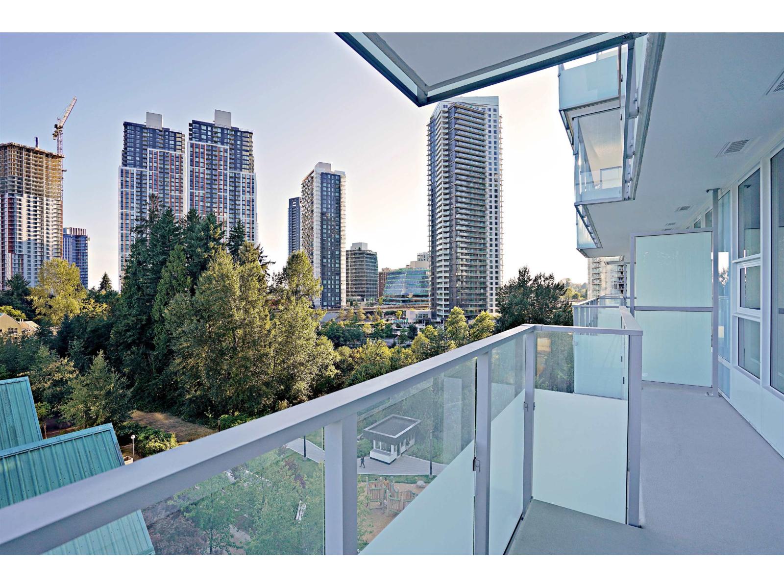 805 13768 100 AVENUE, Surrey