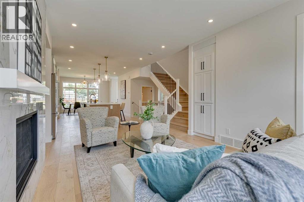Photo 14 of 3723 Richmond Road Sw, Calgary AB