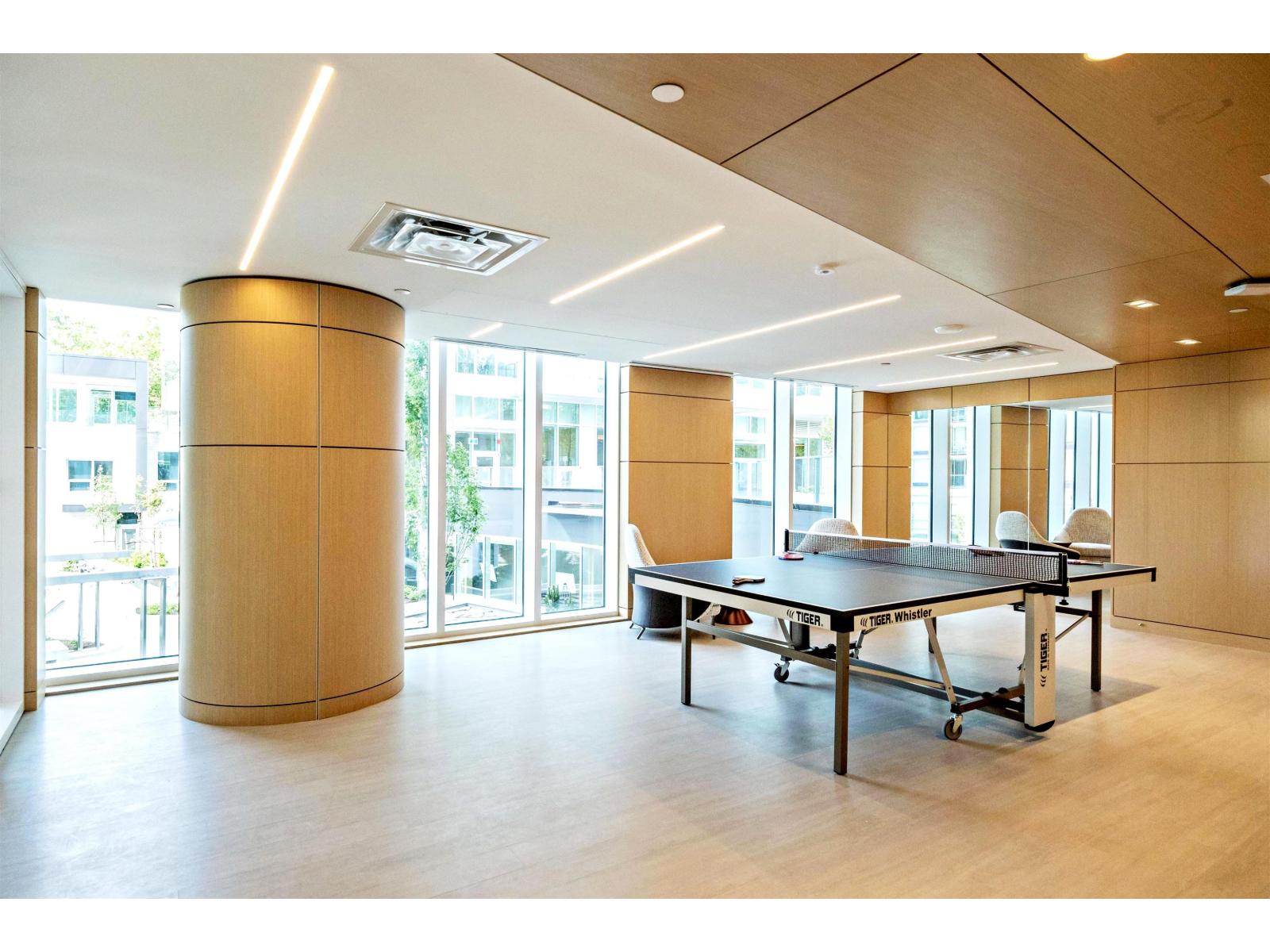 805 13768 100 AVENUE, Surrey