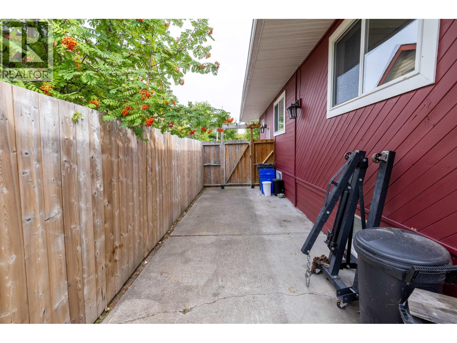 Photo 25 of 1789 Hemlock Street, Prince George BC