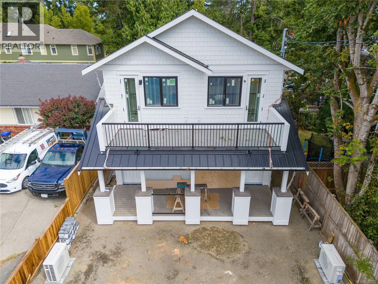 Photo 31 of B 149 First Ave W, Qualicum Beach BC