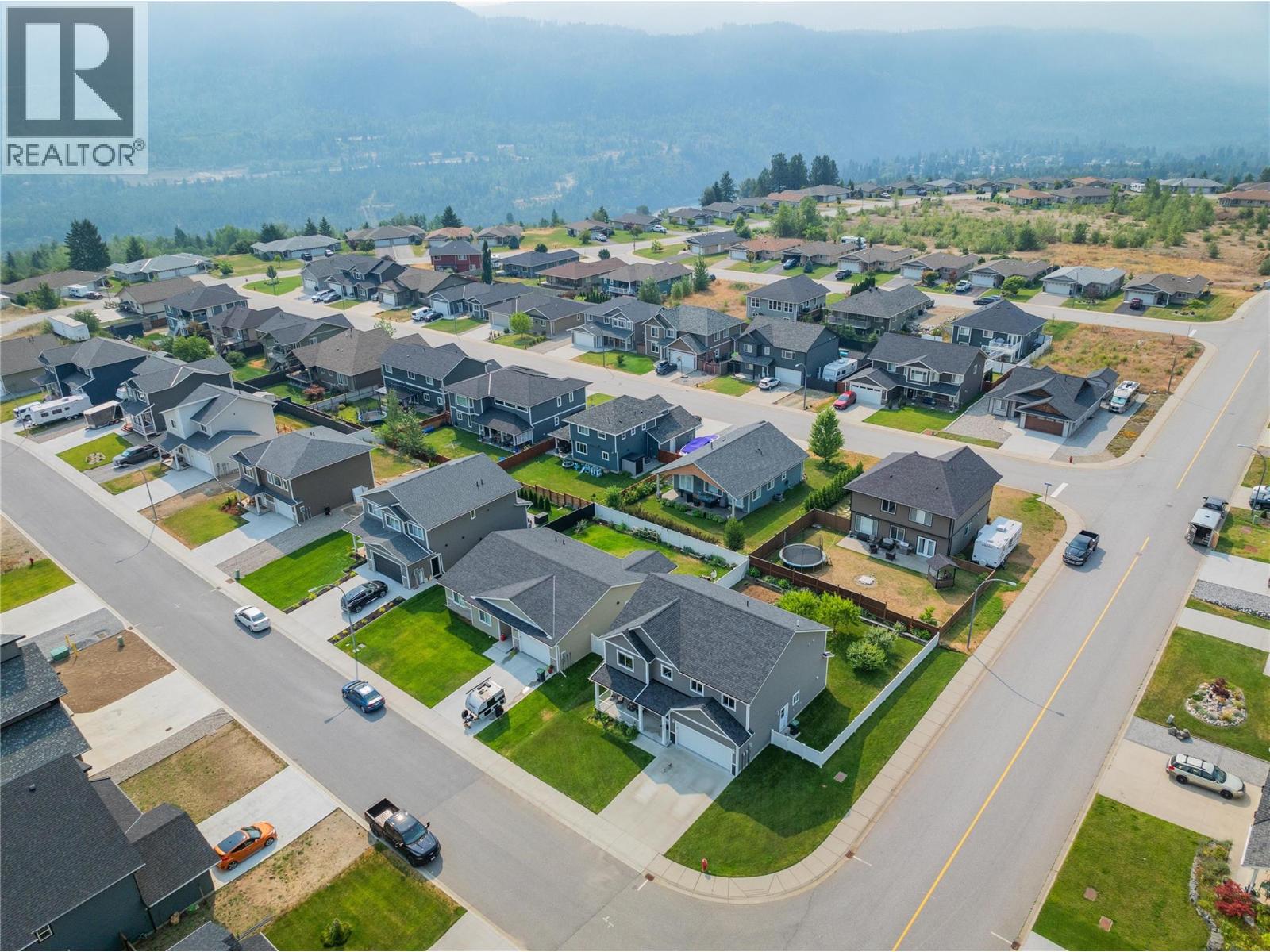 1532 ASPEN Lane, Castlegar