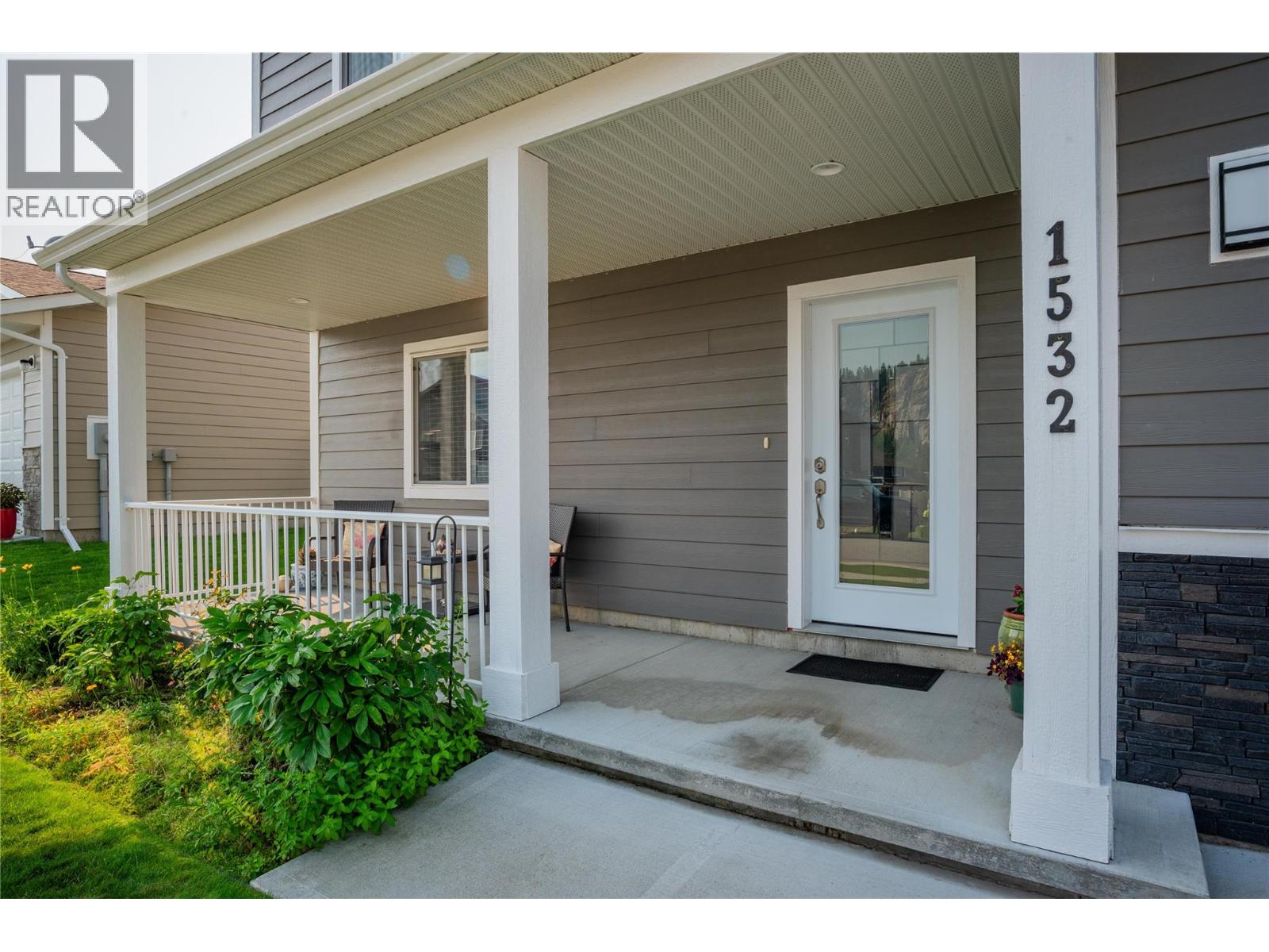 1532 ASPEN Lane, Castlegar