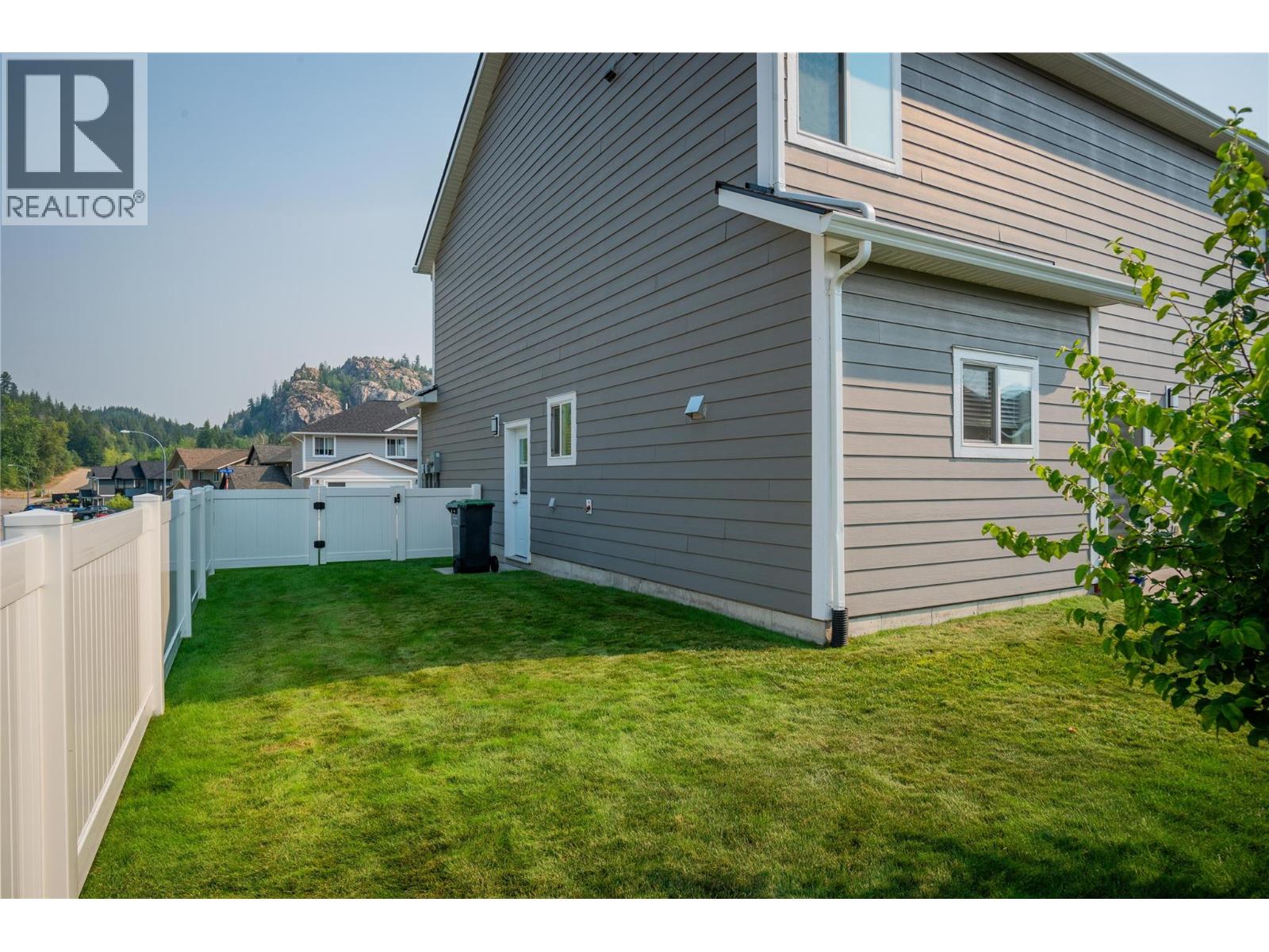 1532 ASPEN Lane, Castlegar