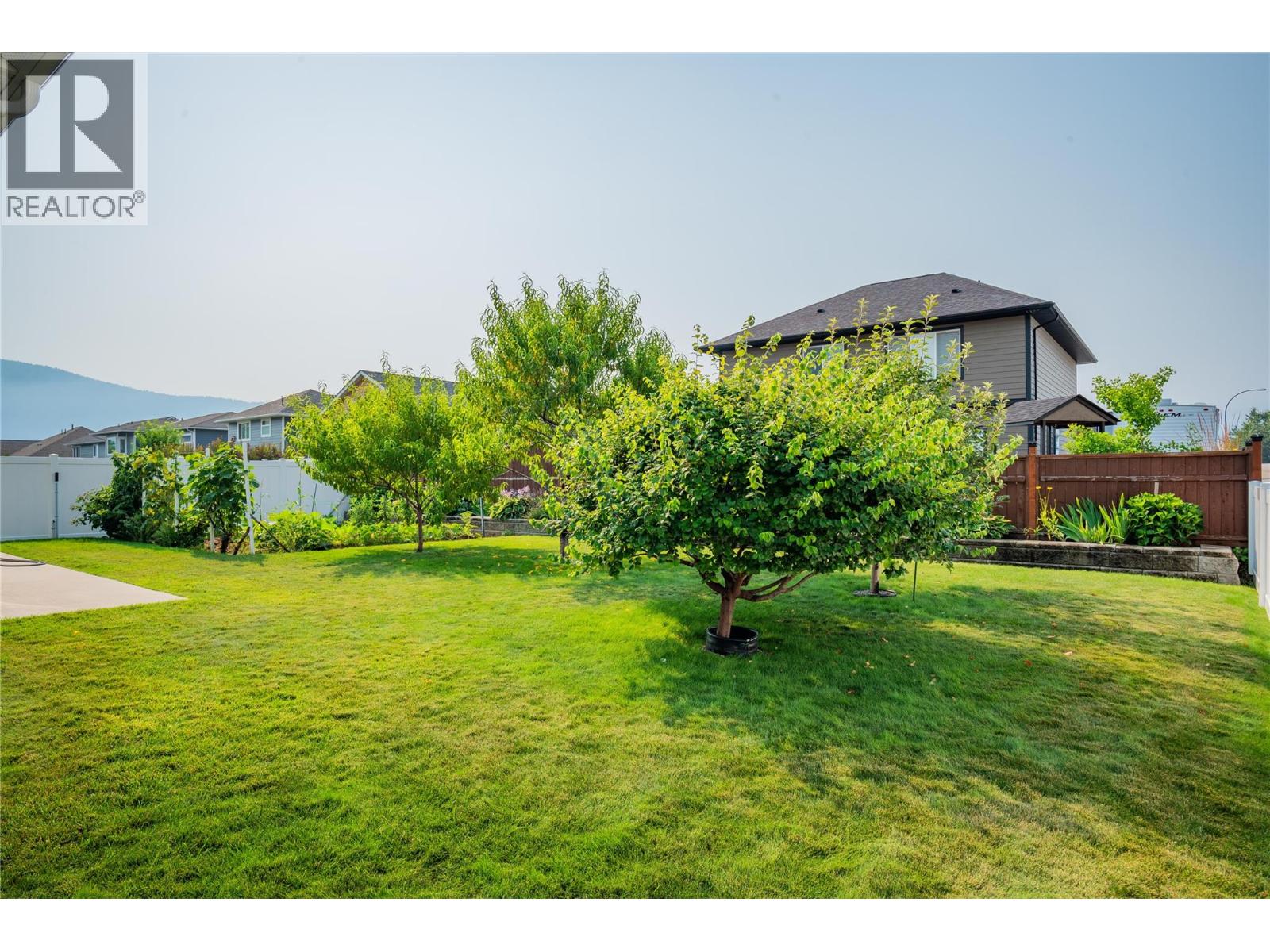 1532 ASPEN Lane, Castlegar