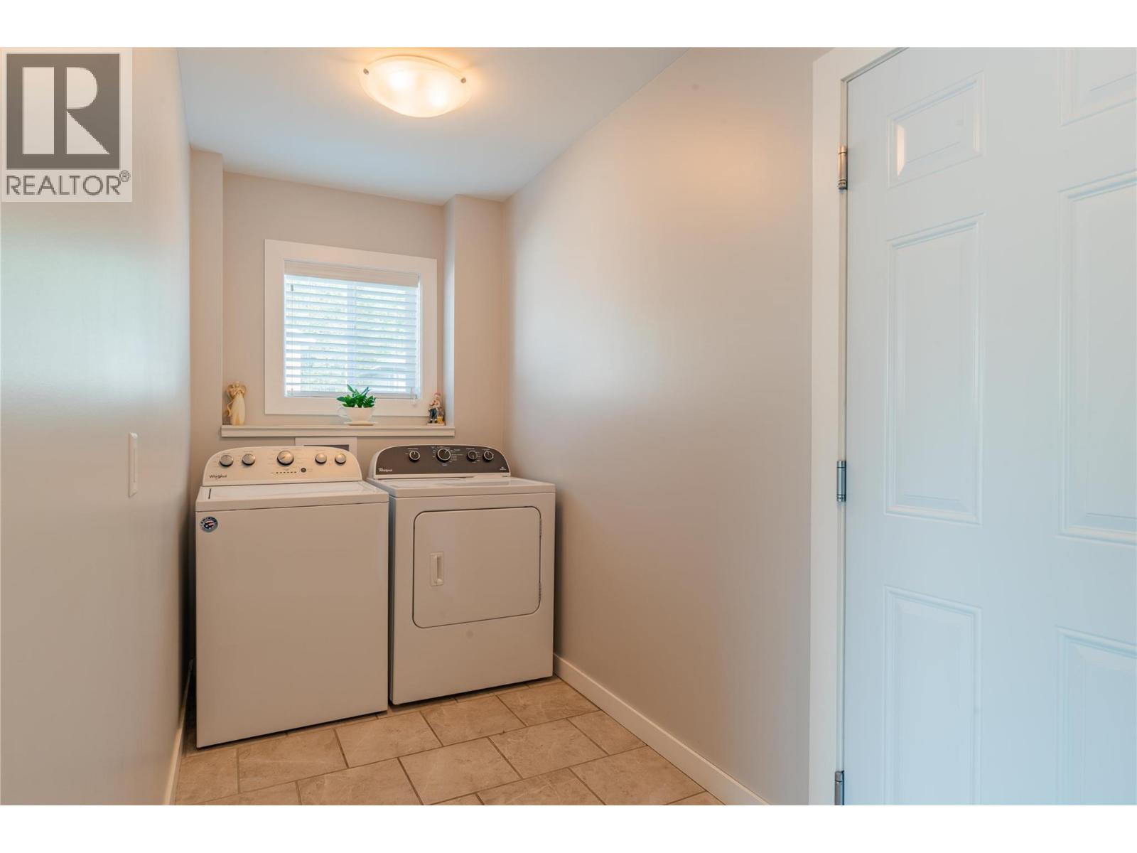 1532 ASPEN Lane, Castlegar