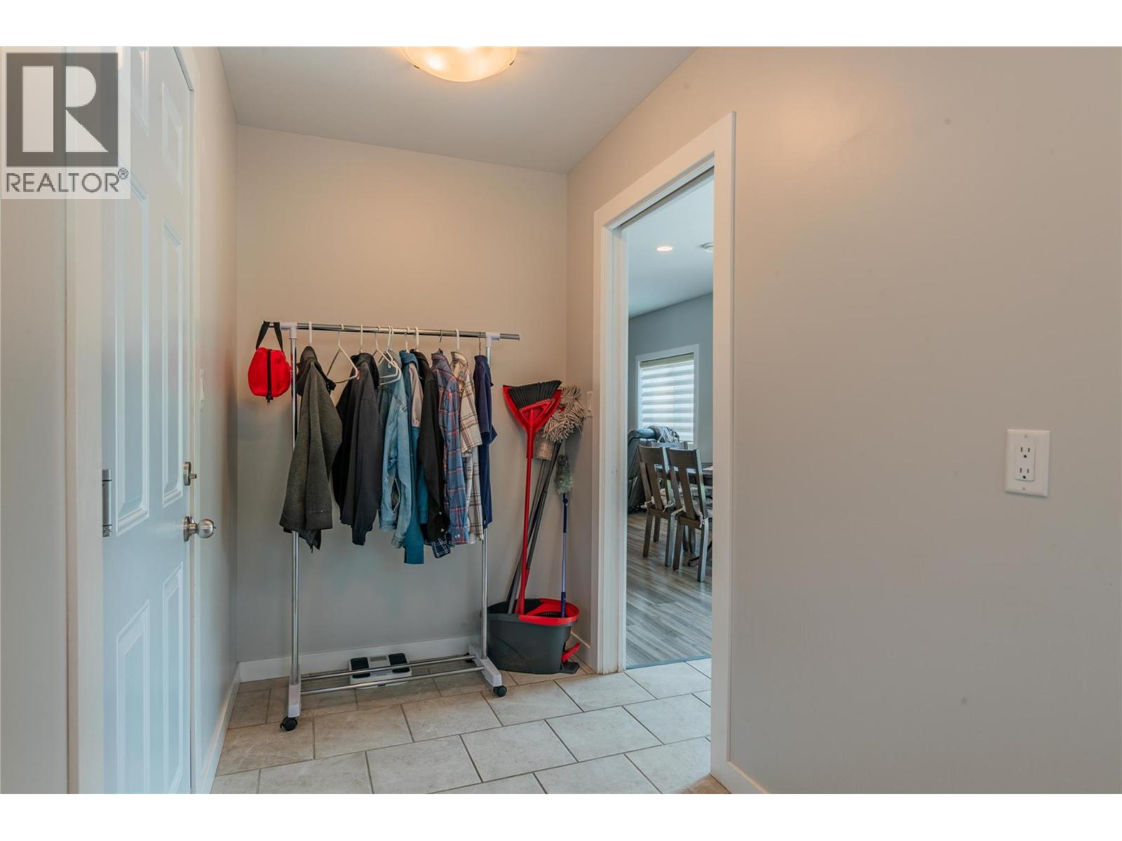 1532 ASPEN Lane, Castlegar