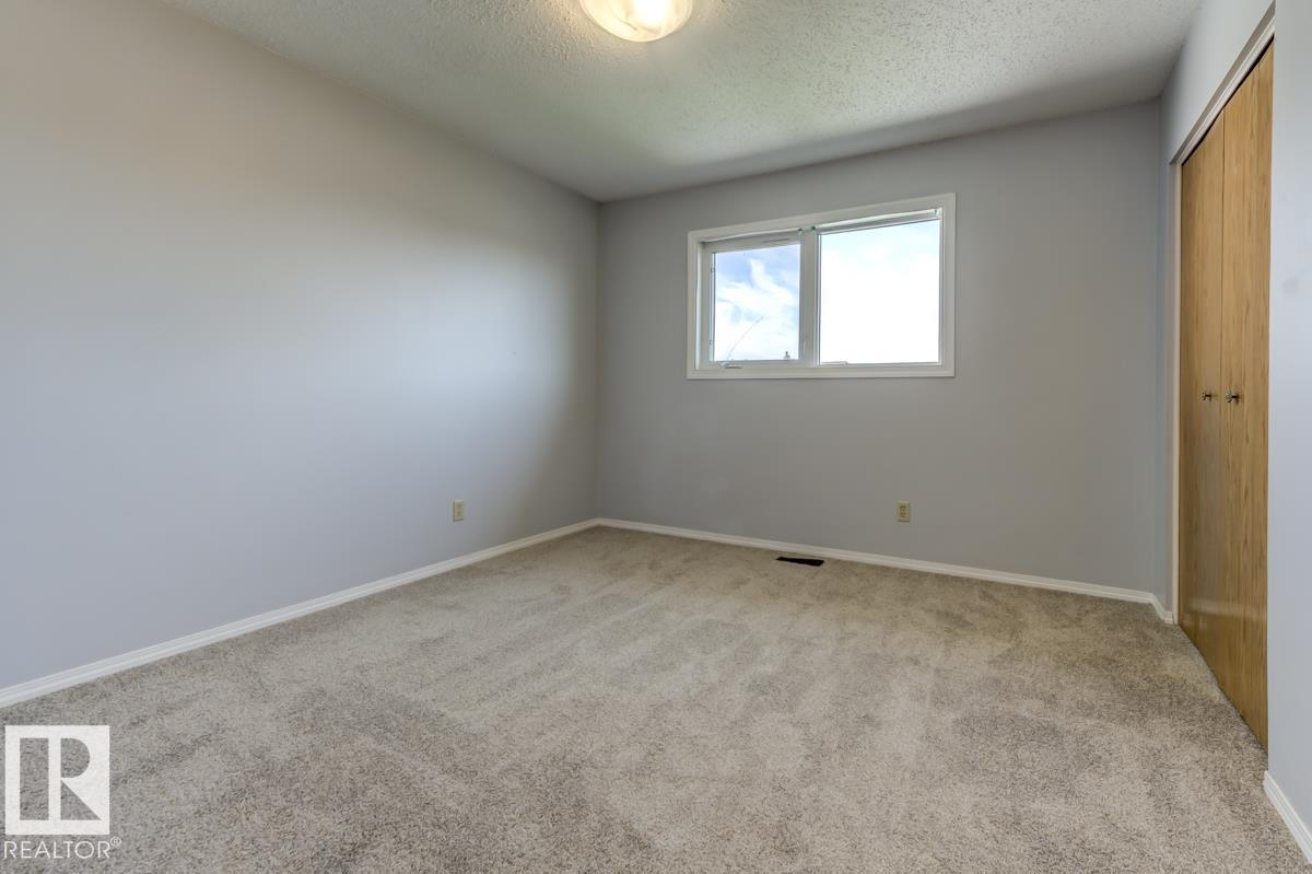 Photo 6 of 7711 189 St Nw, Edmonton AB