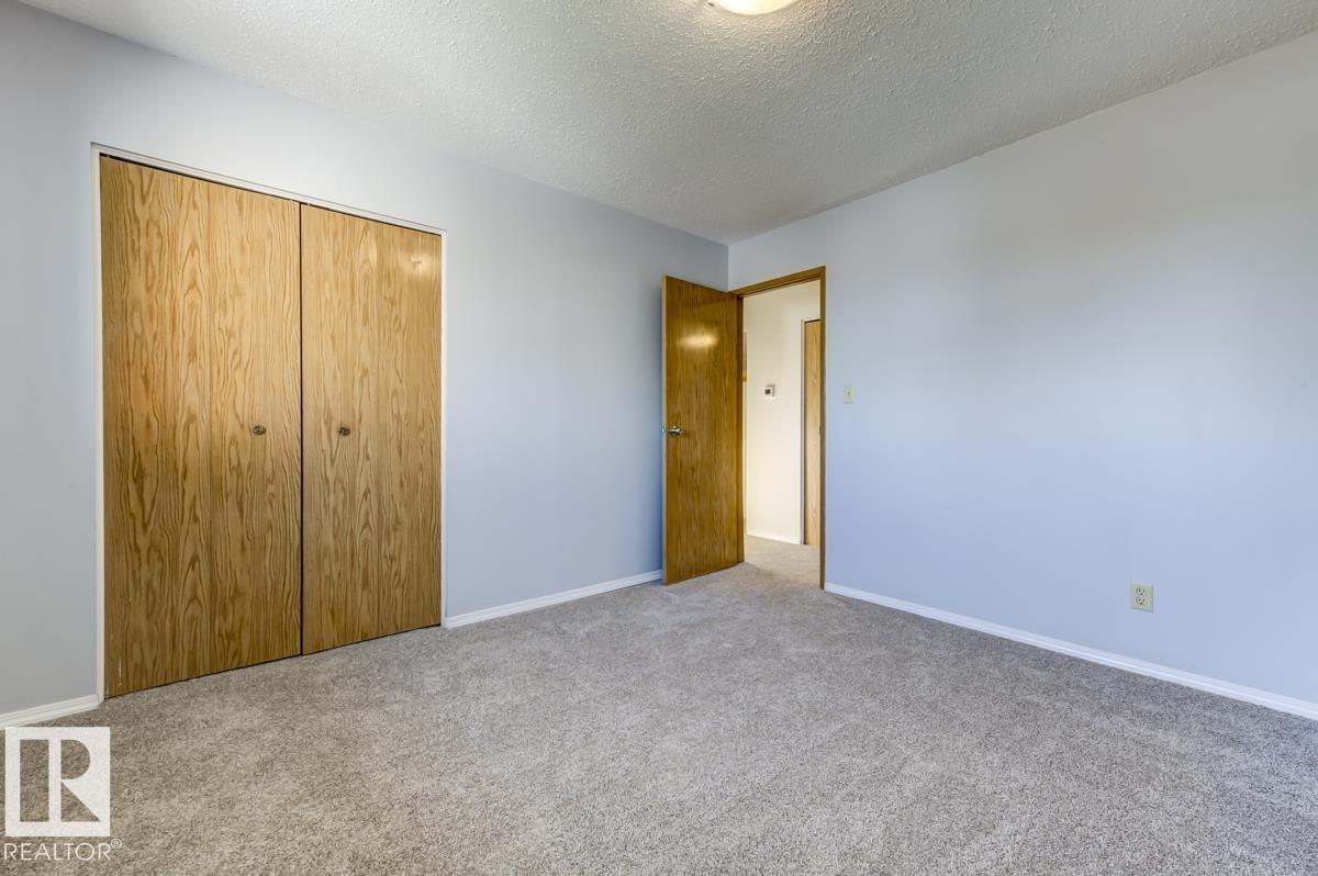 Photo 5 of 7711 189 St Nw, Edmonton AB