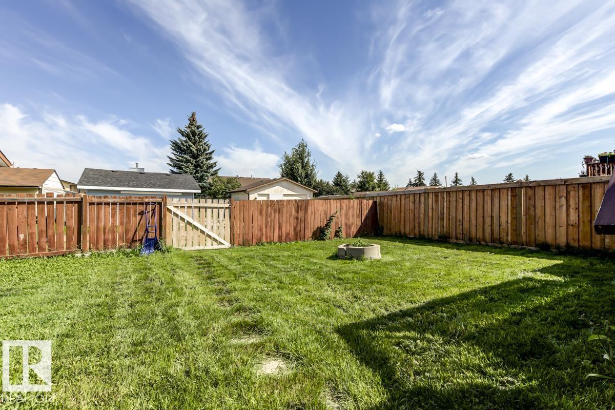 Photo 23 of 7711 189 St Nw, Edmonton AB