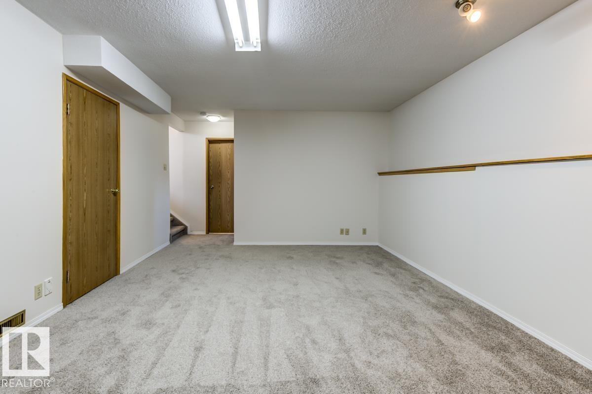Photo 26 of 7711 189 St Nw, Edmonton AB