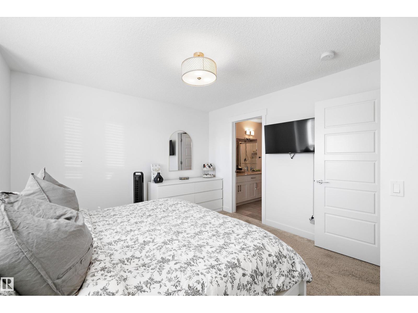 Photo 26 of 17439 77 St Nw, Edmonton AB