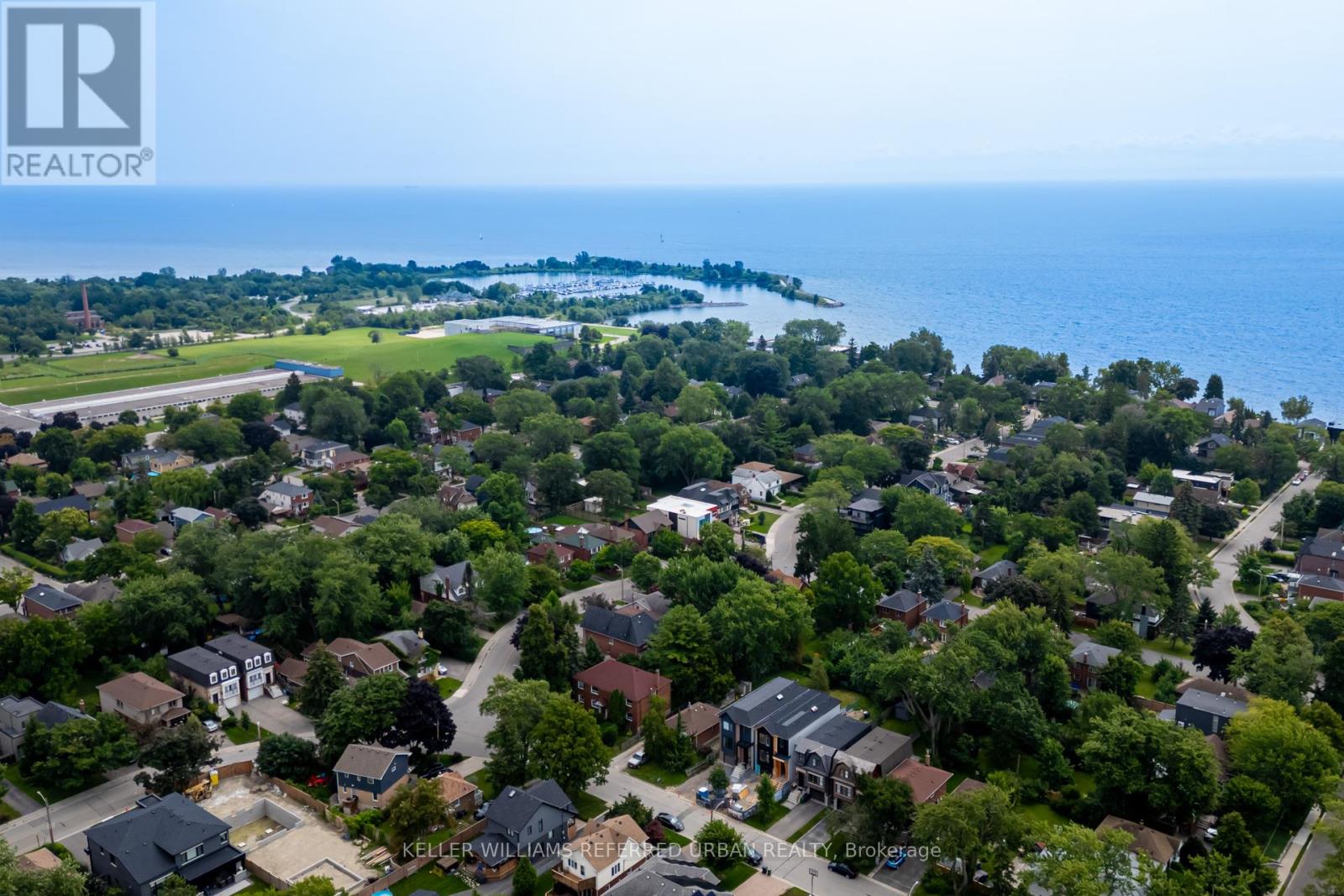 Photo 7 of 2 Shamrock Avenue, Toronto ON