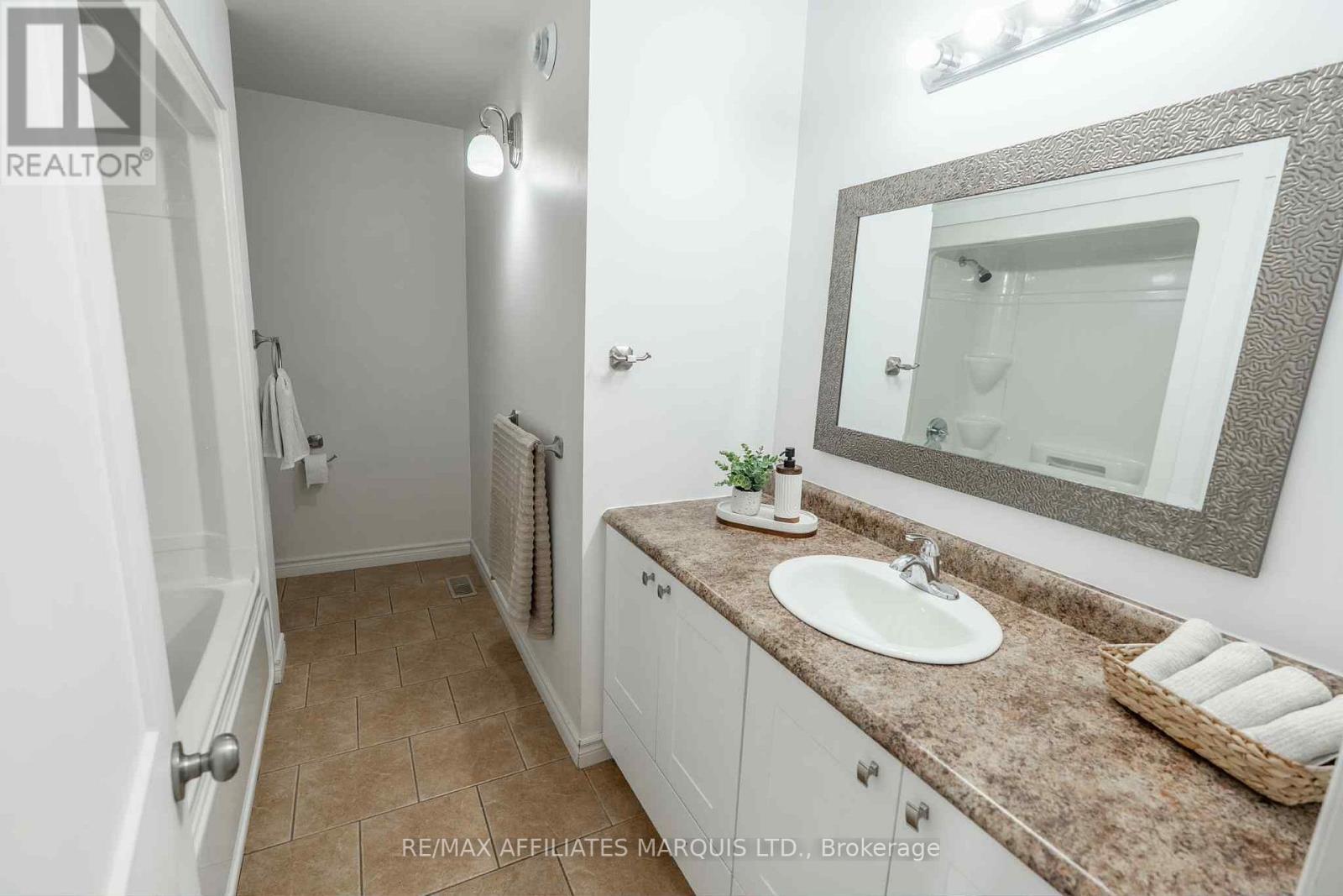 Photo 23 of 101 French Avenue, South Stormont ON
