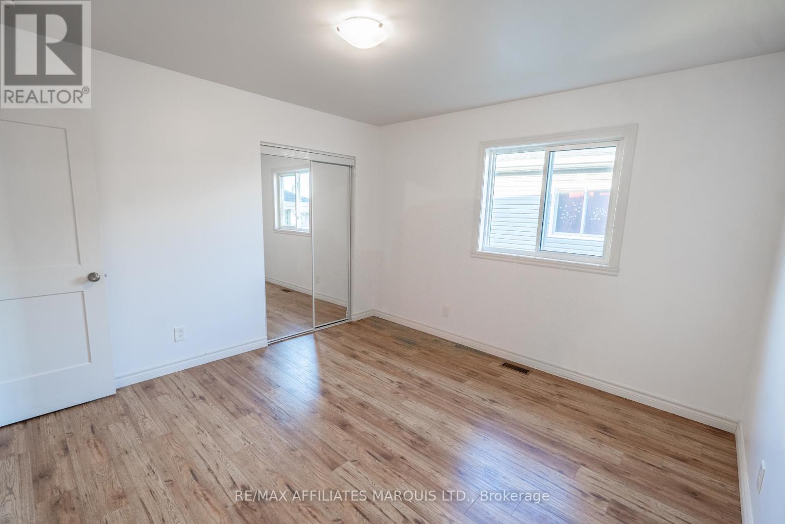 Photo 12 of 101 French Avenue, South Stormont ON