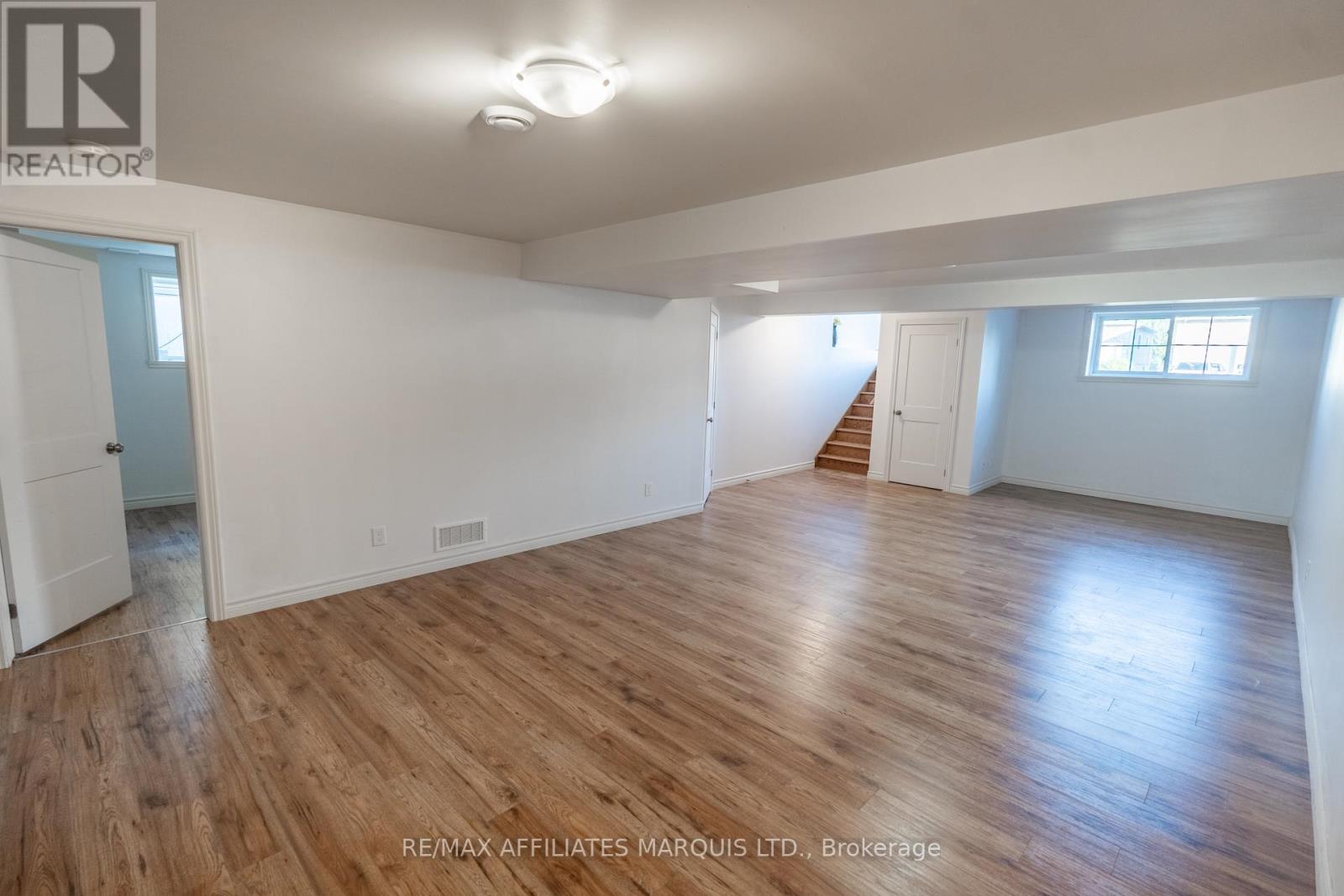 Photo 11 of 101 French Avenue, South Stormont ON