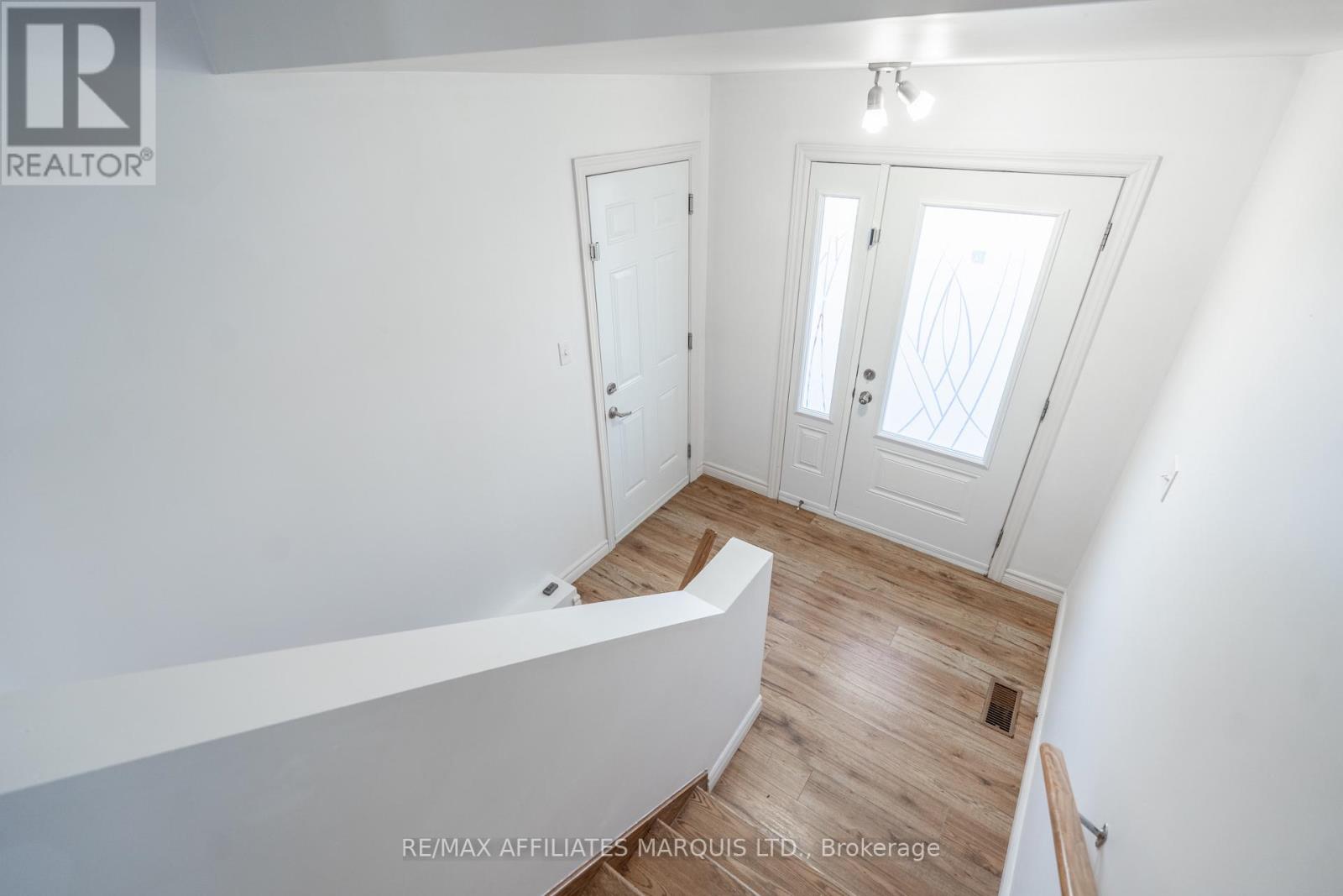 Photo 16 of 101 French Avenue, South Stormont ON