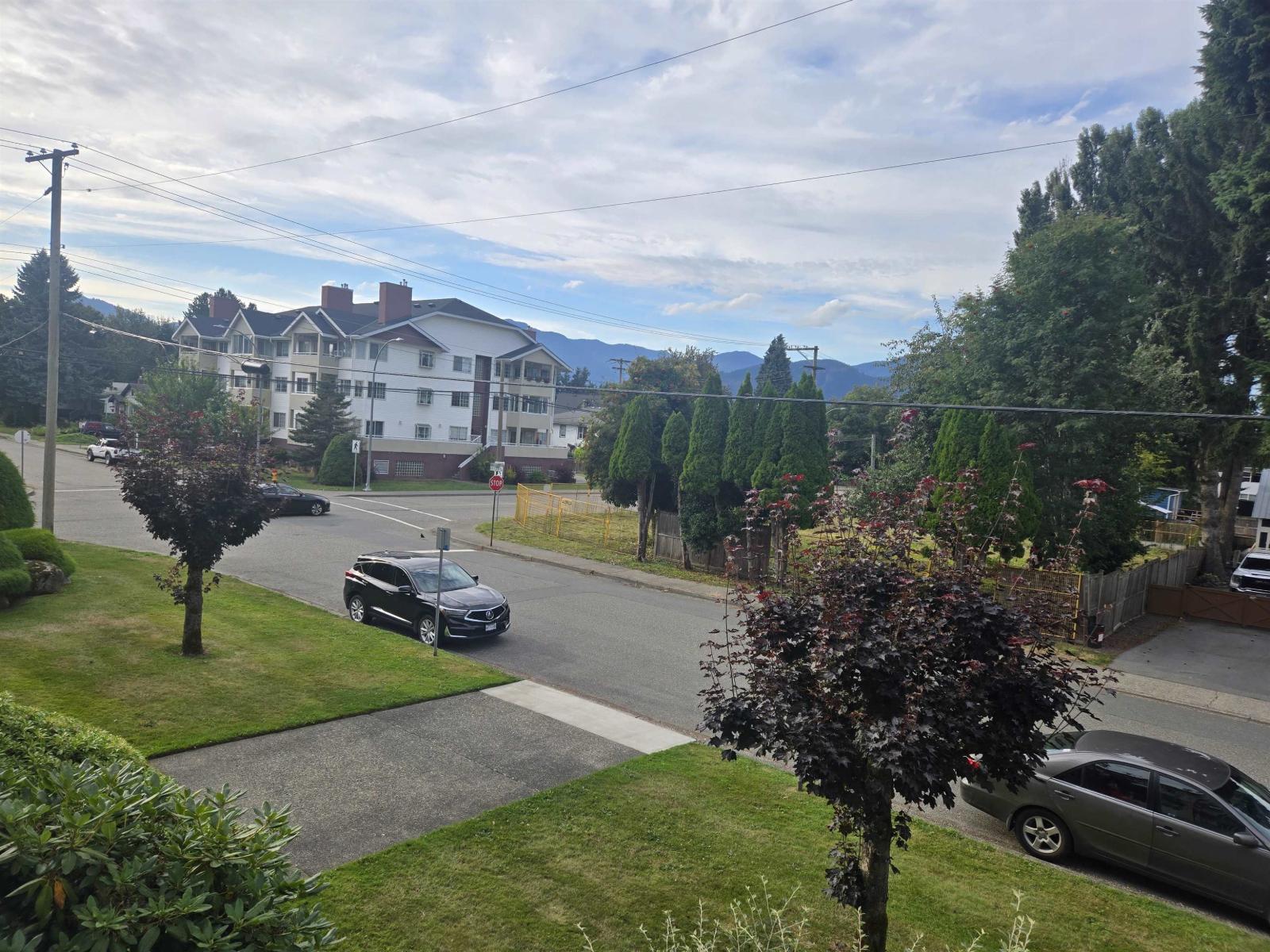 Photo 16 of 4 46210 Margaret Avenue Chilliwack Proper East, Chilliwack BC