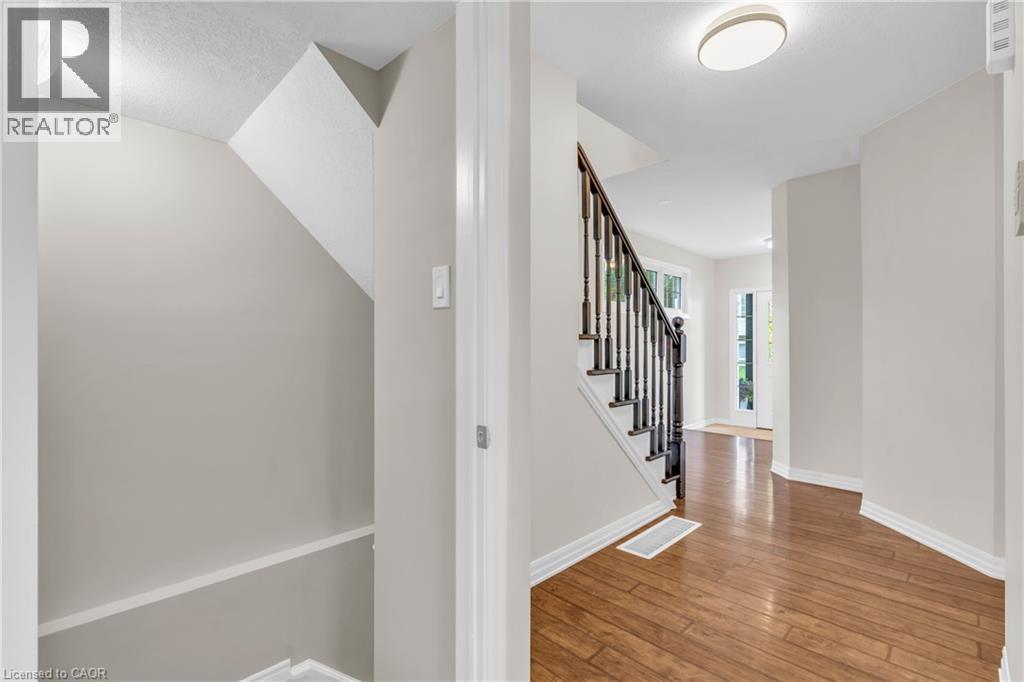 Photo 13 of 105 Pinnacle Drive Unit 35, Kitchener ON