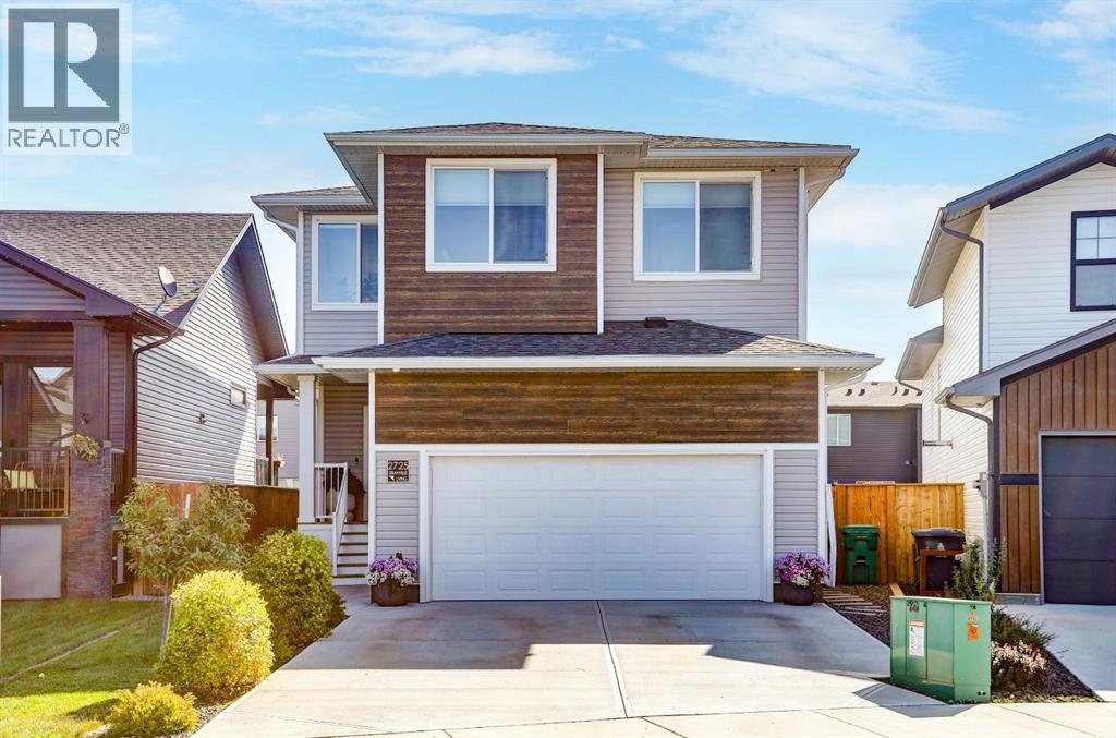 Photo 13 of 2725 46 Street S, Lethbridge AB