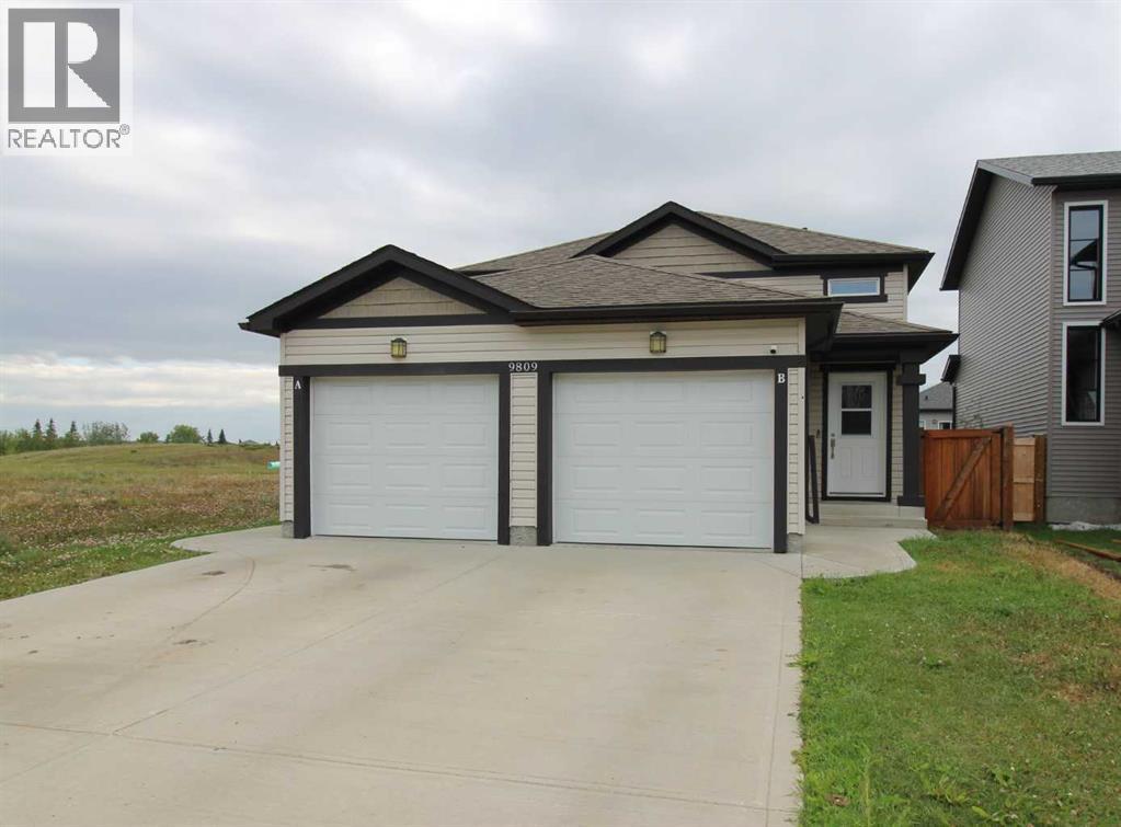 Photo 3 of 9809 89 A Street, Grande Prairie AB