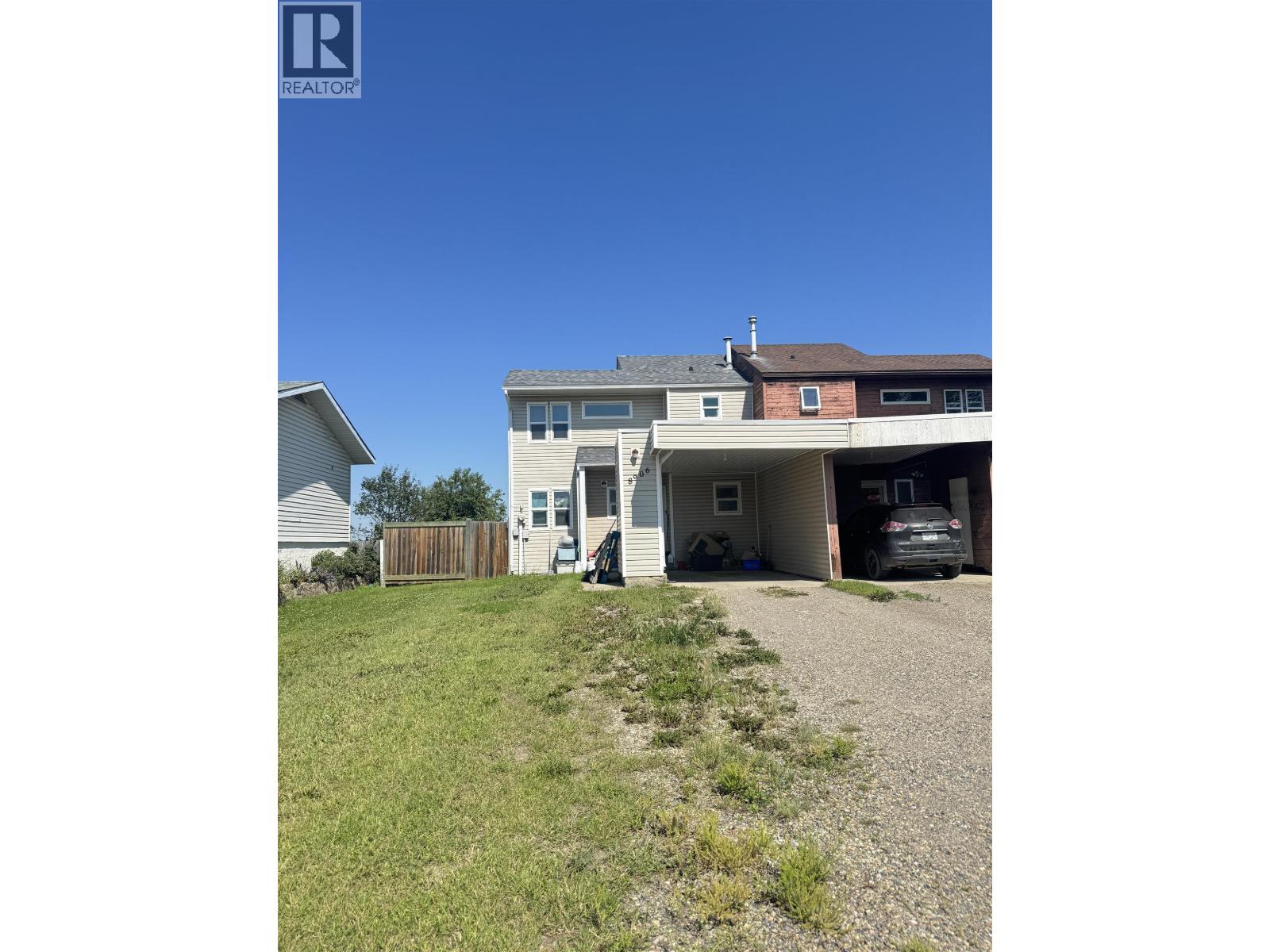 Photo 2 of 8906 107 A Avenue, Fort St John BC