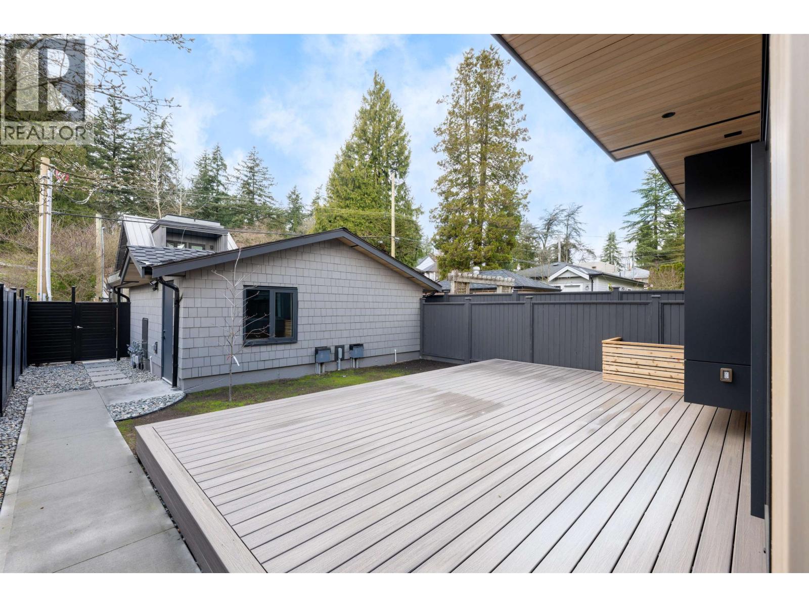 Photo 20 of 2 5937 Holland Street, Vancouver BC