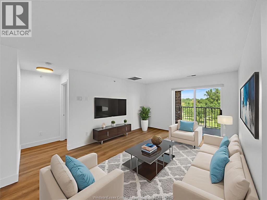 Photo 11 of 3160 Wildwood, Windsor ON
