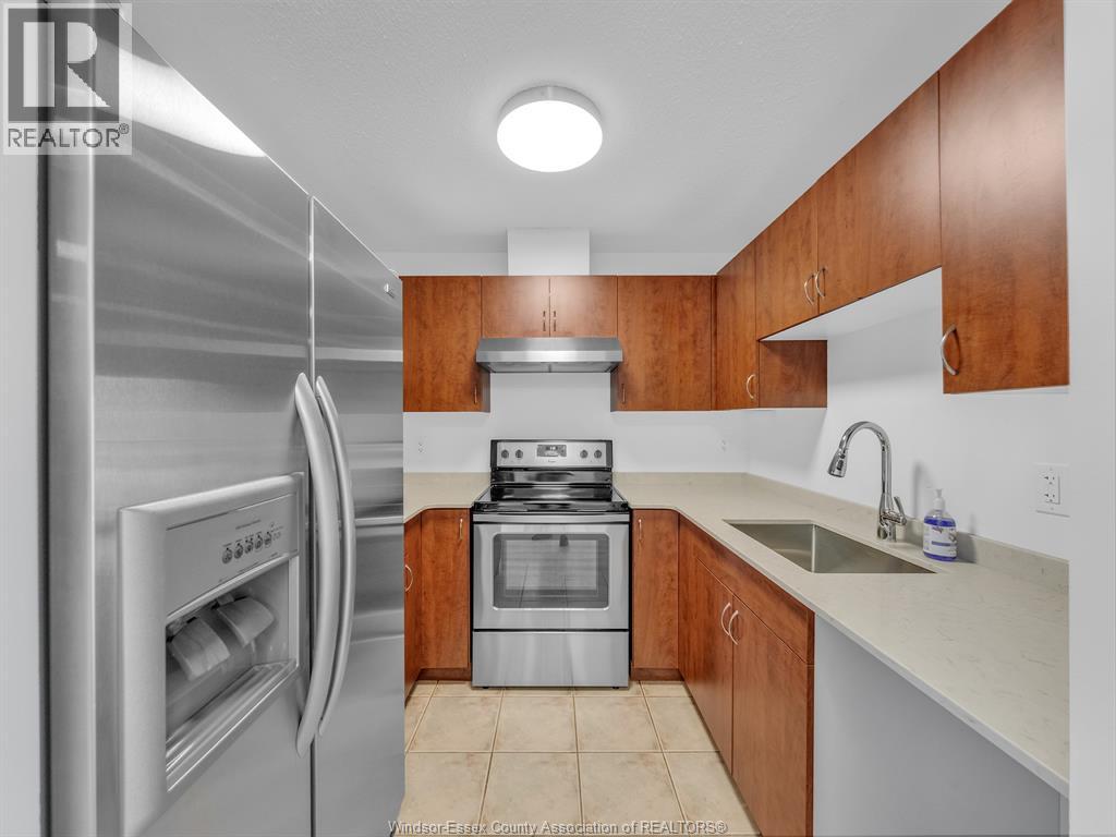 Photo 19 of 3160 Wildwood, Windsor ON