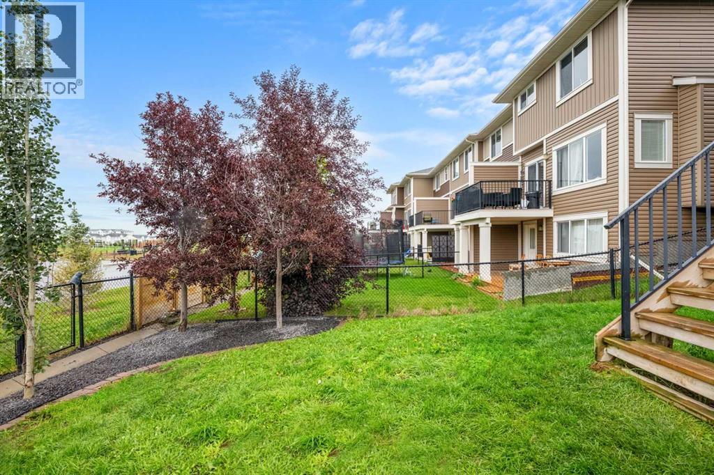 Photo 12 of 681 Hillcrest Road Sw, Airdrie AB