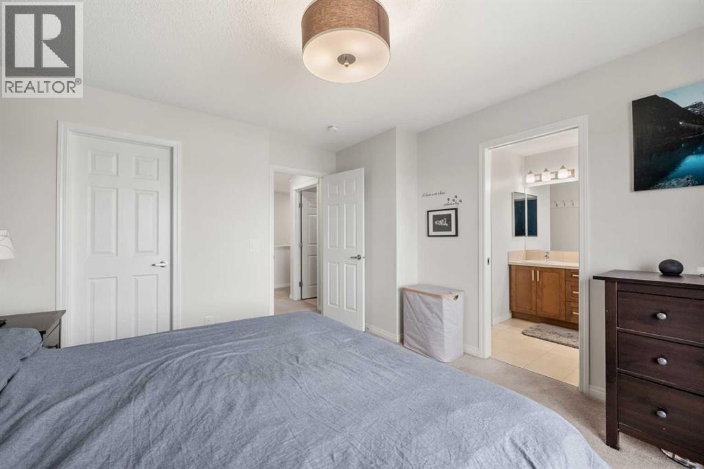 Photo 36 of 681 Hillcrest Road Sw, Airdrie AB