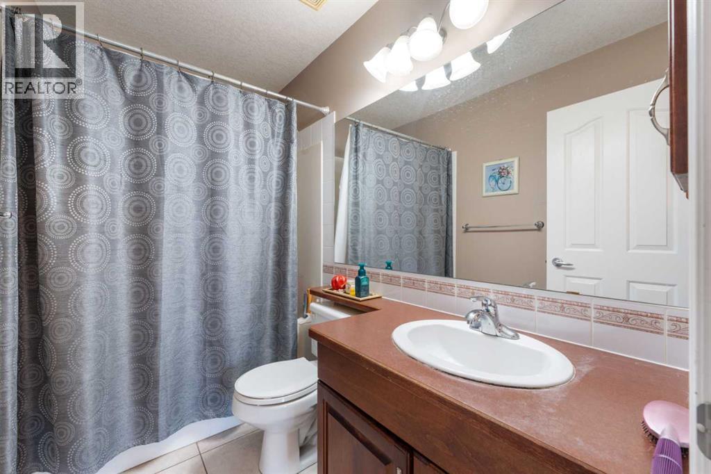 Photo 50 of 34 Crystalridge Close, Okotoks AB