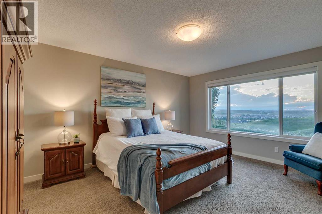 Photo 8 of 101 Cranarch Common Se, Calgary AB