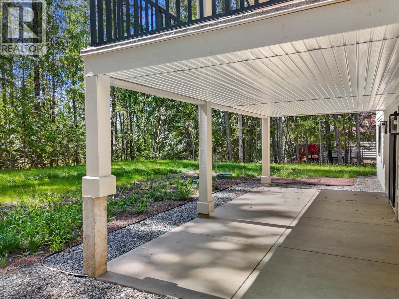 Photo 21 of 7279 Birch Close, Anglemont BC