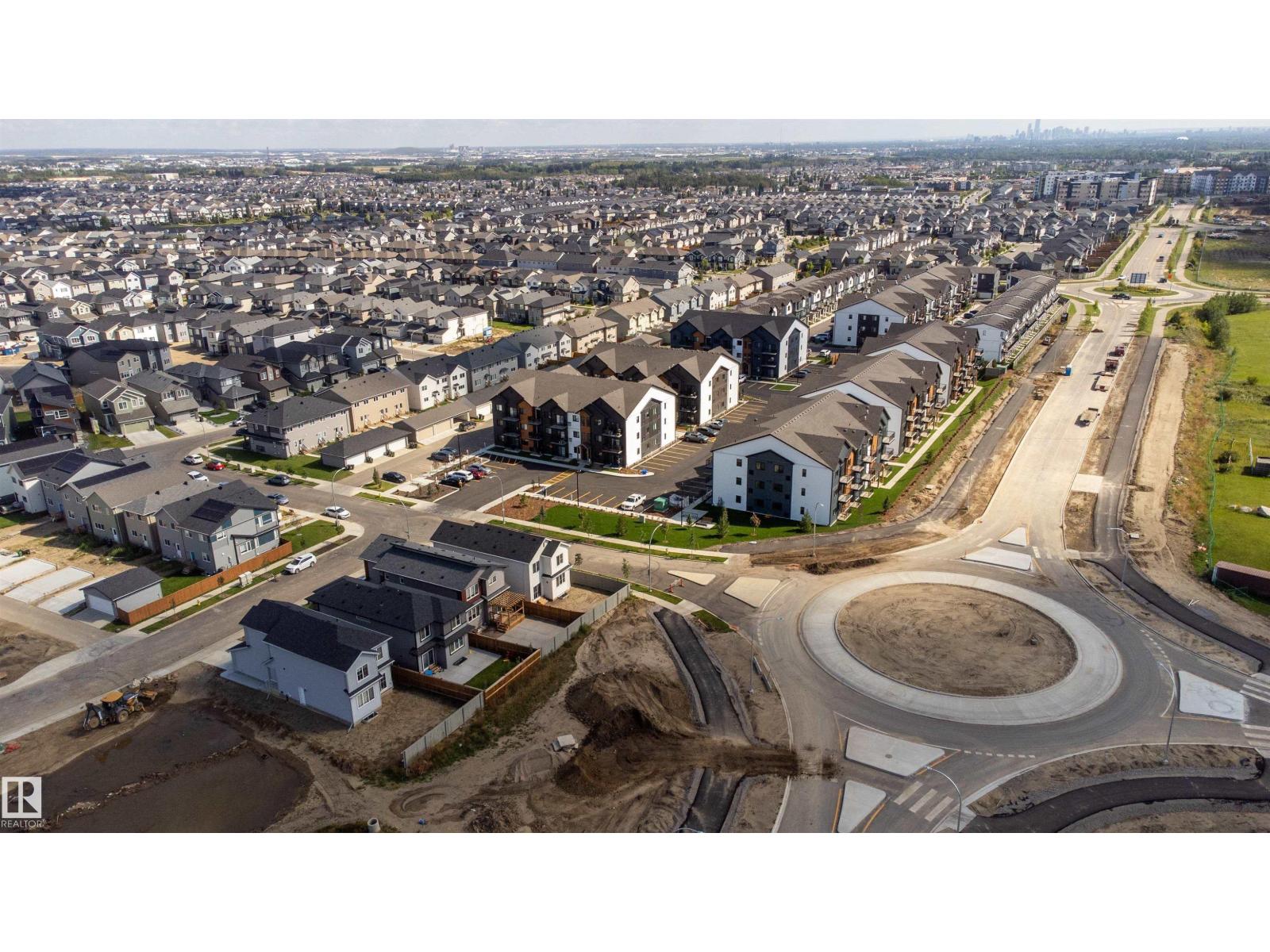 Photo 26 of 108 9227 228 Street Nw Nw, Edmonton AB