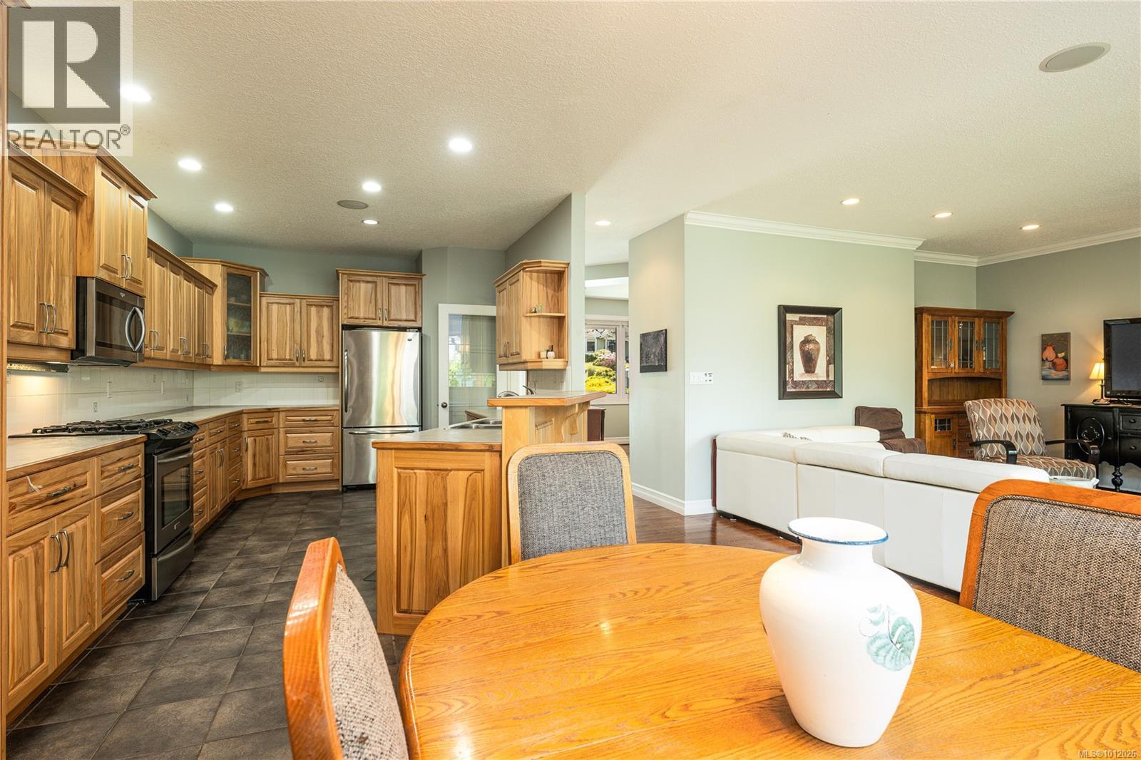 Photo 32 of 2497 Nuttal Dr, Nanoose Bay BC