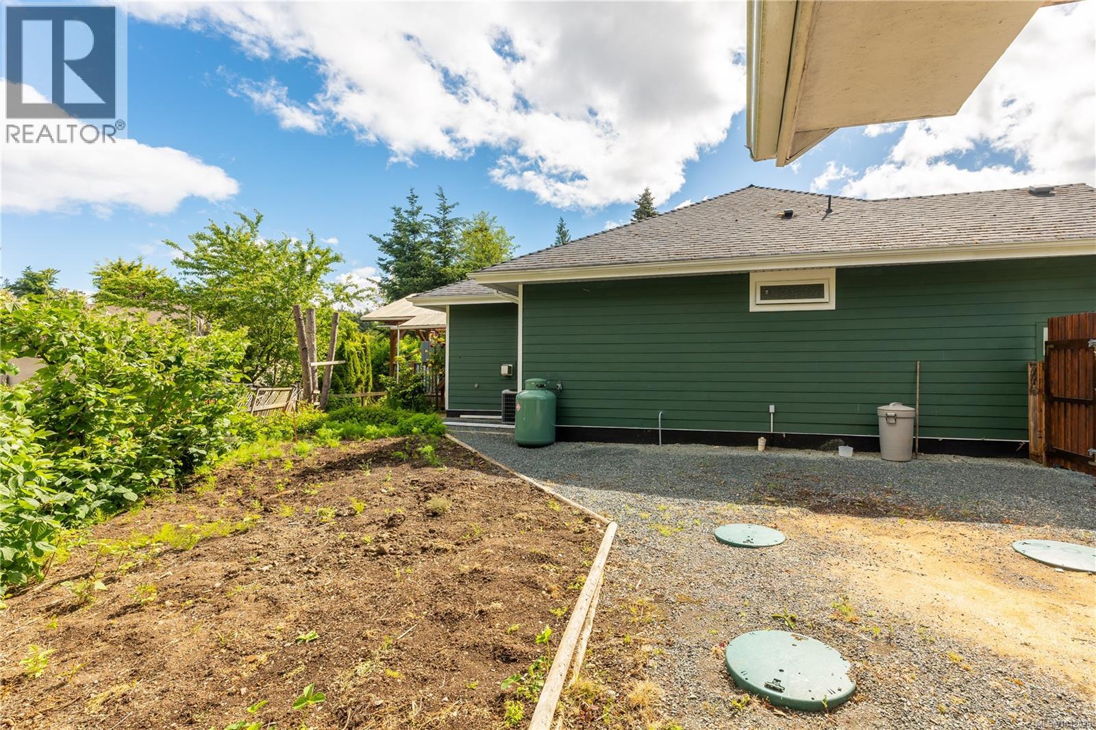 Photo 35 of 2497 Nuttal Dr, Nanoose Bay BC