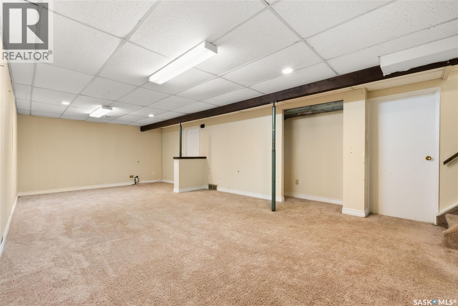 Photo 20 of 105 Borlase Crescent, Regina SK
