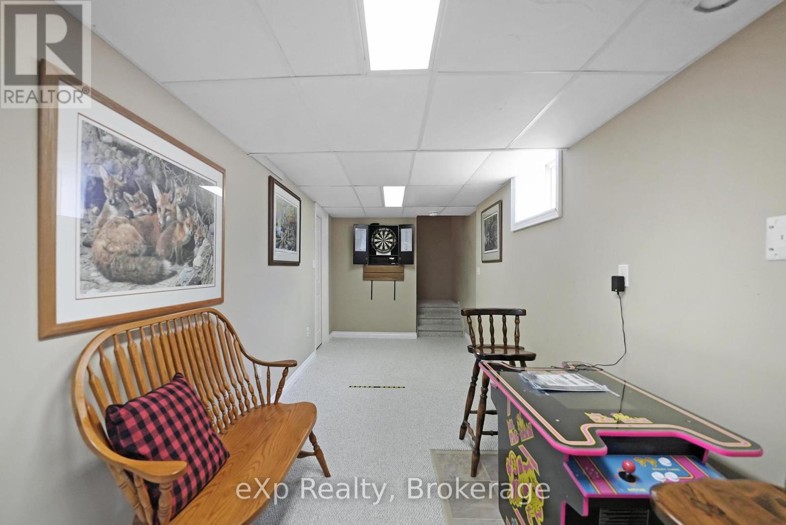 Photo 42 of 42 Sancayne Street, Dysart Et Al ON