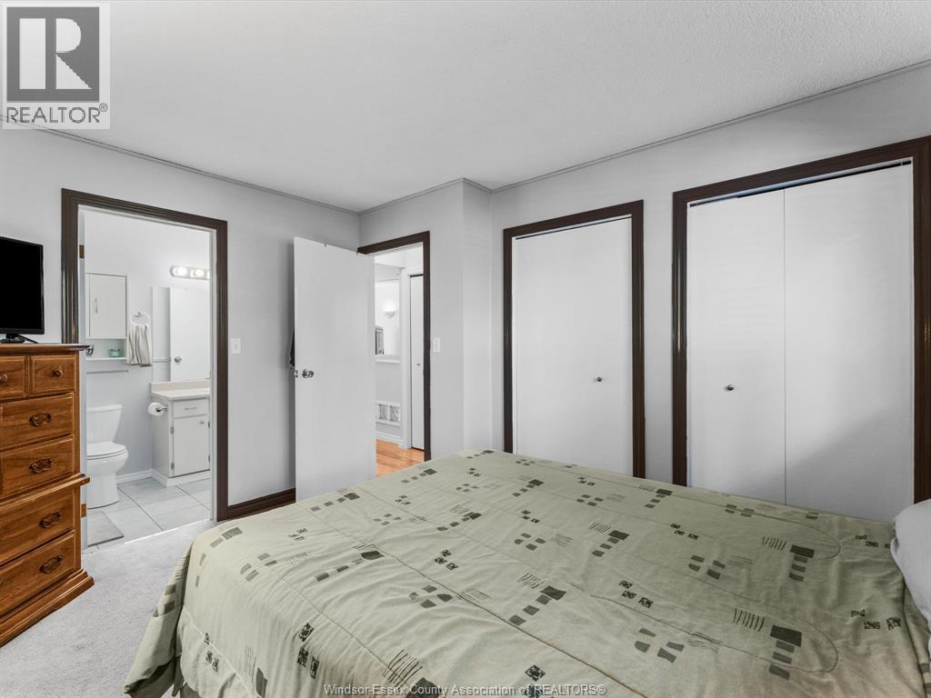 Photo 16 of 3834 Montcalm Street, Windsor ON