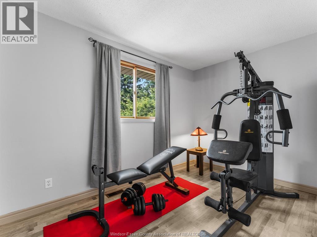 Photo 17 of 3834 Montcalm Street, Windsor ON
