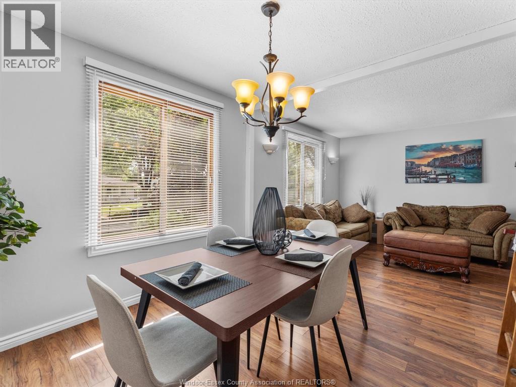 Photo 11 of 3834 Montcalm Street, Windsor ON