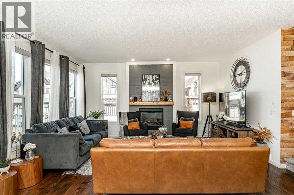Photo 18 of 158 Masters Point Se, Calgary AB