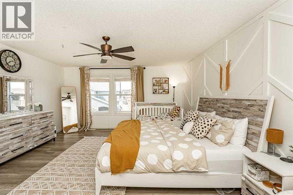 Photo 4 of 158 Masters Point Se, Calgary AB