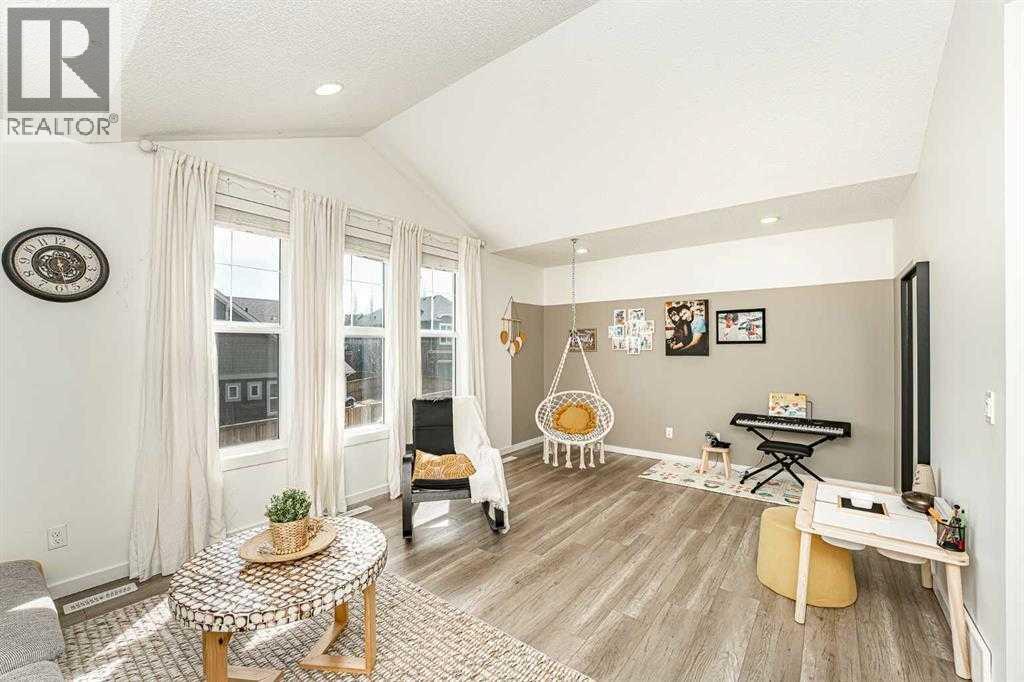 Photo 35 of 158 Masters Point Se, Calgary AB