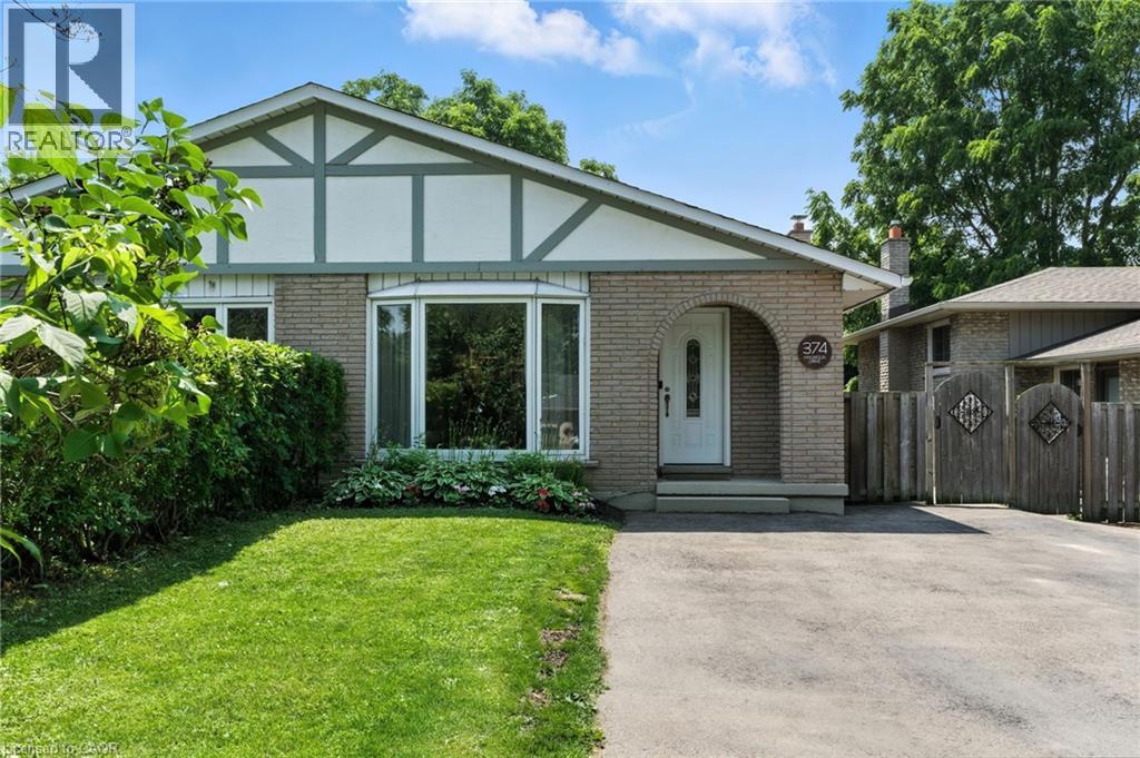 Photo 42 of 374 Magnolia Drive, Hamilton ON
